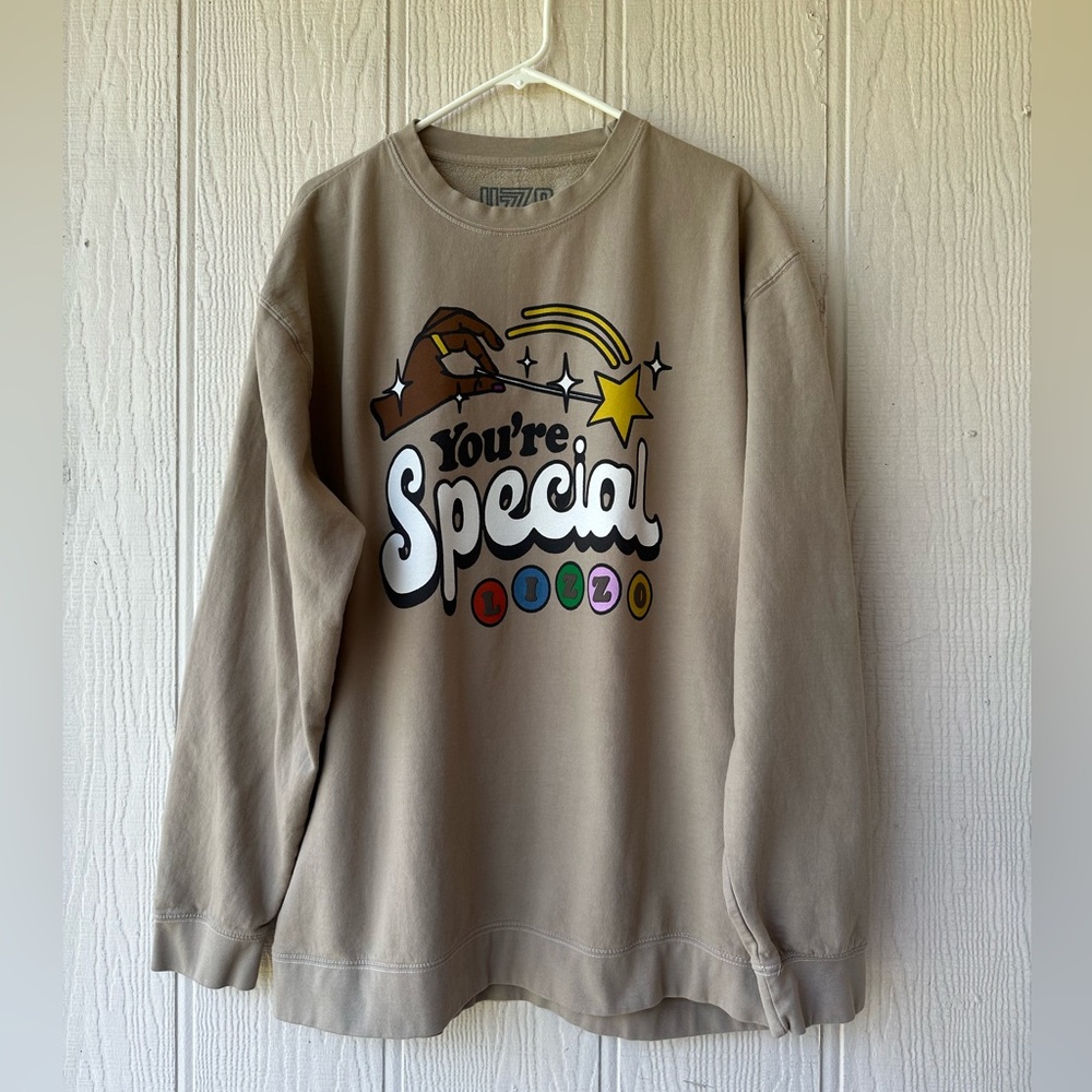 LIZZO Unisex Sweatshirt